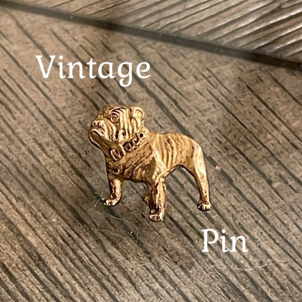 Vintage Bulldog Lapel Pin MACK TRUCK Dog Collectible Brooch Tie Tack